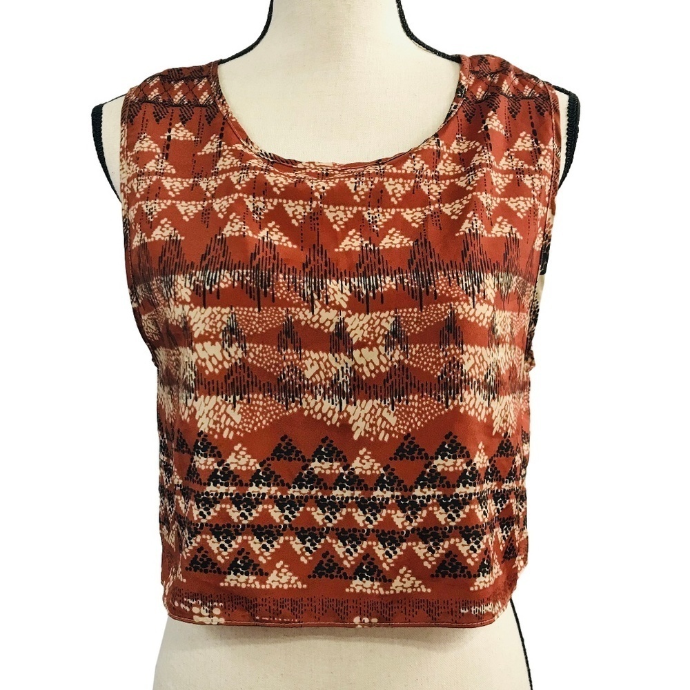 Nectar Clothing Brown Print Open Back Crop Top